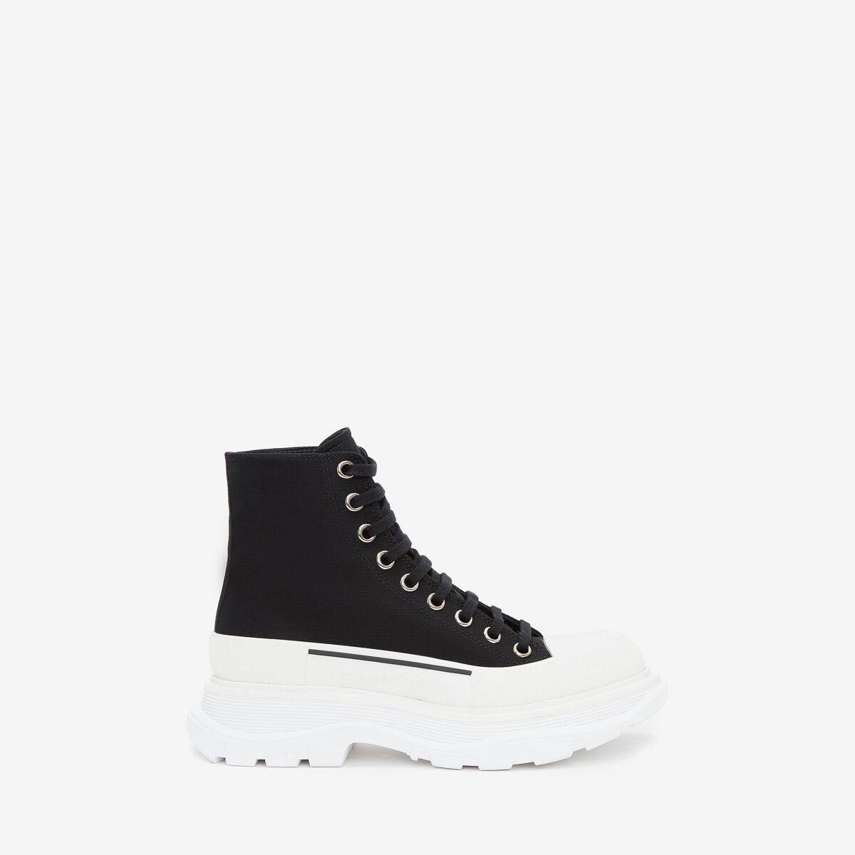 ALEXANDER MCQUEEN - Tread Slick Boot - Item 611706W4MV21000
